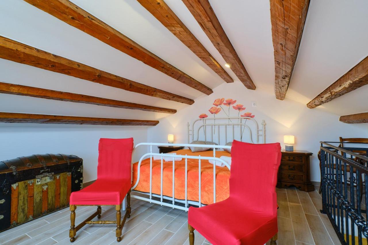 Apartment Kaleta Sveti Jakov Eksteriør billede